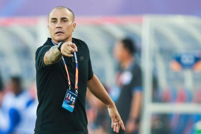 开云体育下载-50次传中+28射一场围殴成平局 卡帅只剩蜜汁微笑