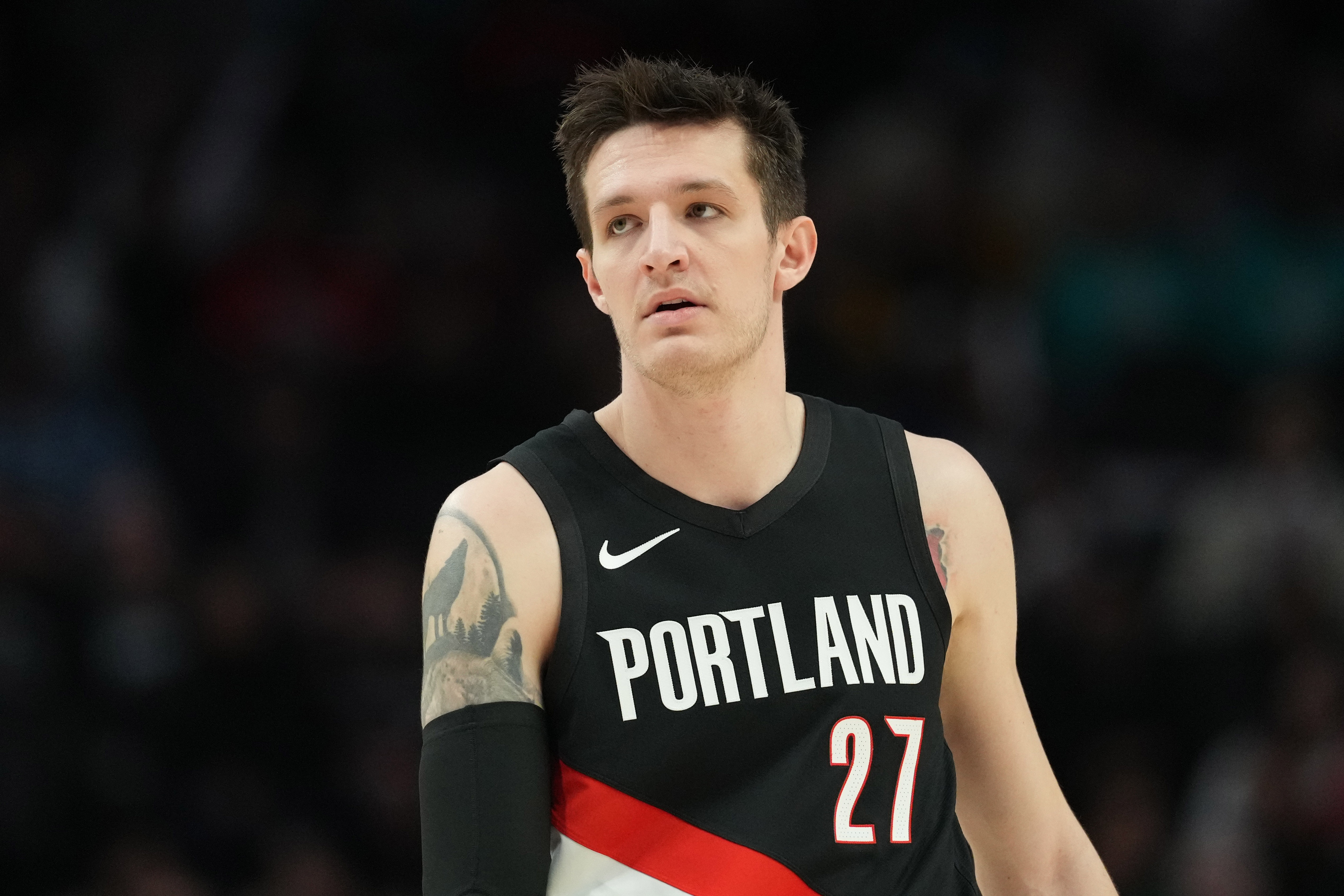 开云体育app-明天开拓者客战马刺 克雷伊奇&amp;夏普小概率出战 格兰特缺阵